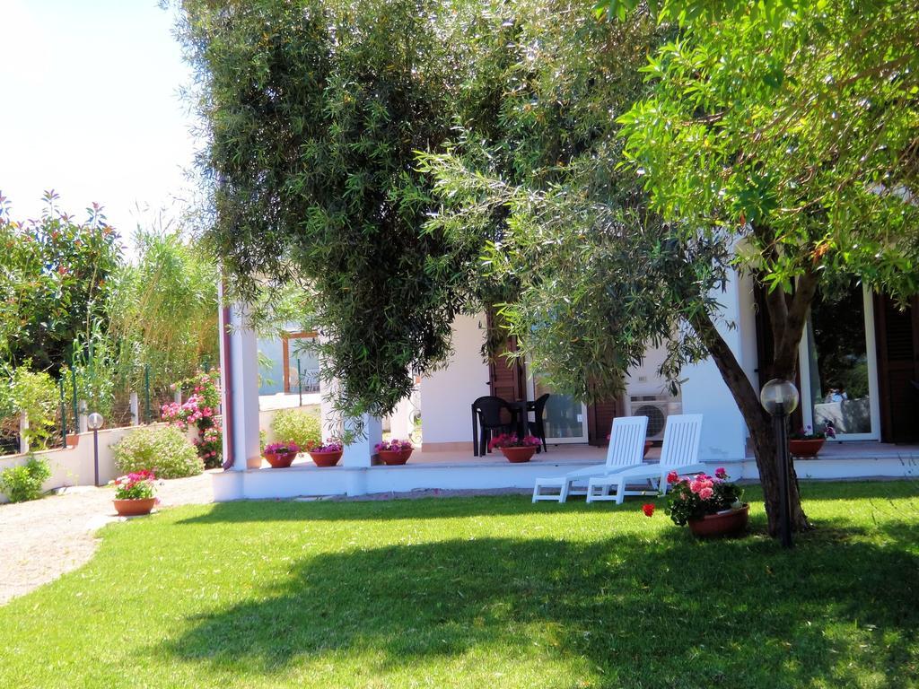 Hotel La Tartaruga Bianca Valledoria  Exterior foto